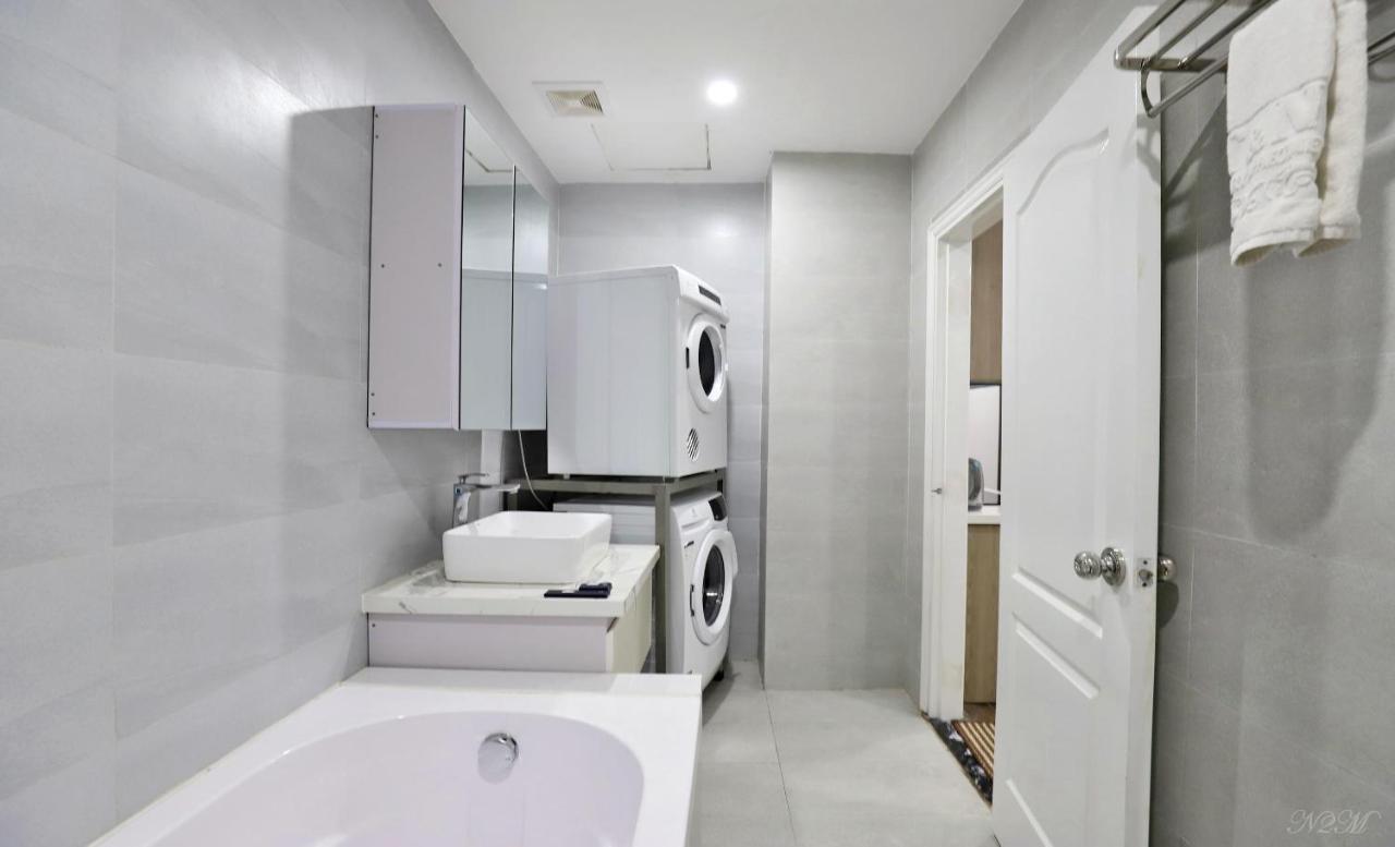 Luxe Paradise Residence 19 To Ngoc Van Ханой Екстер'єр фото